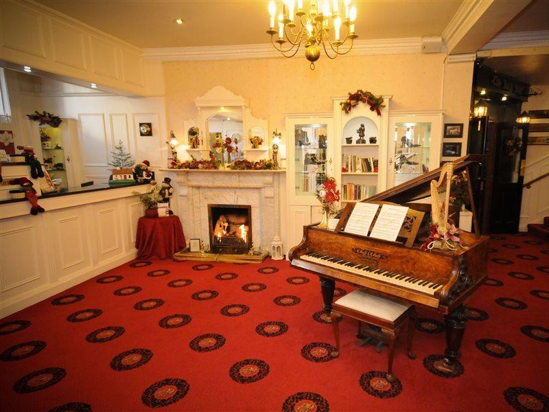 Bush Hotel County Leitrim Eksteriør bilde