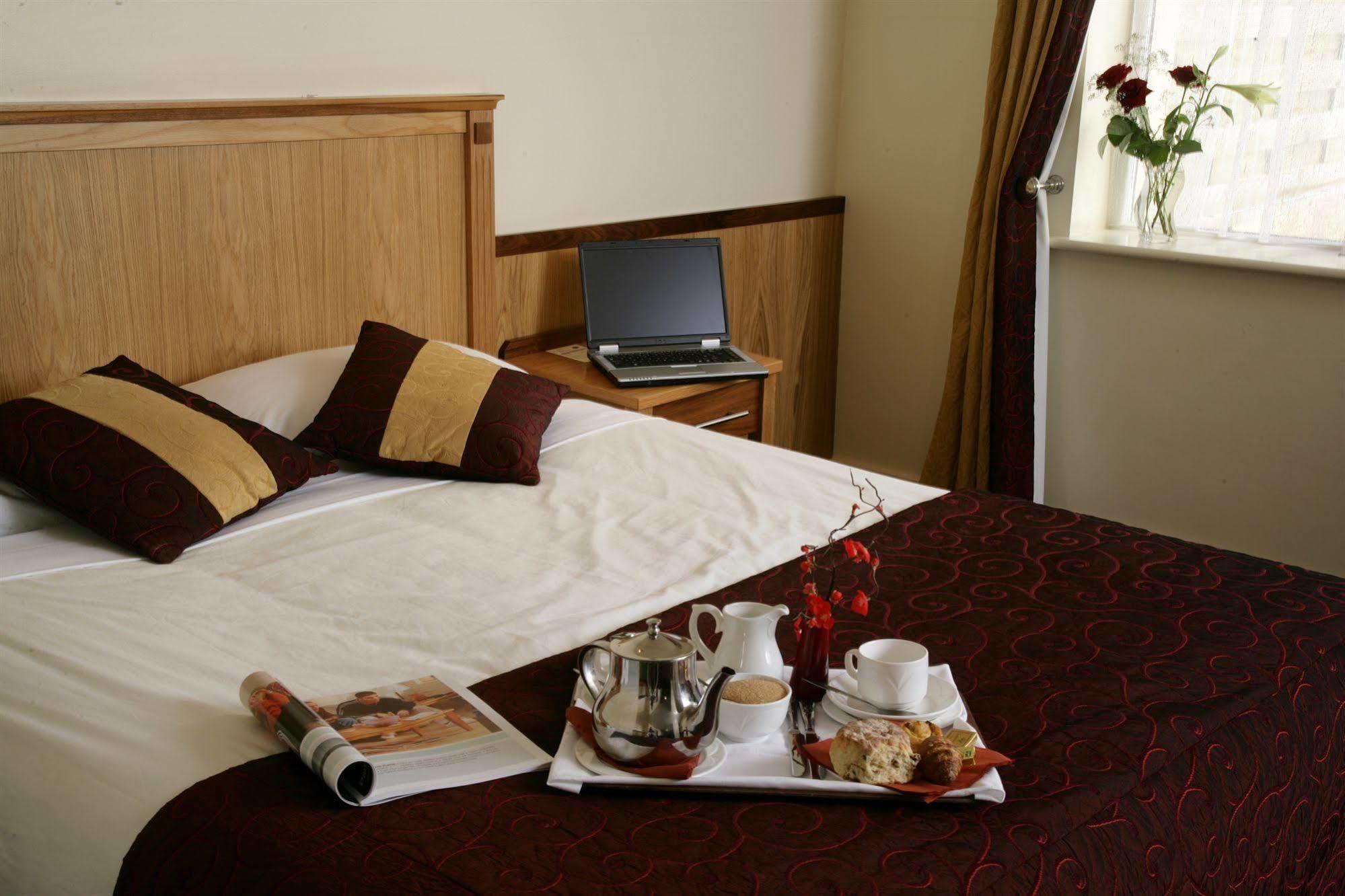 Bush Hotel County Leitrim Eksteriør bilde